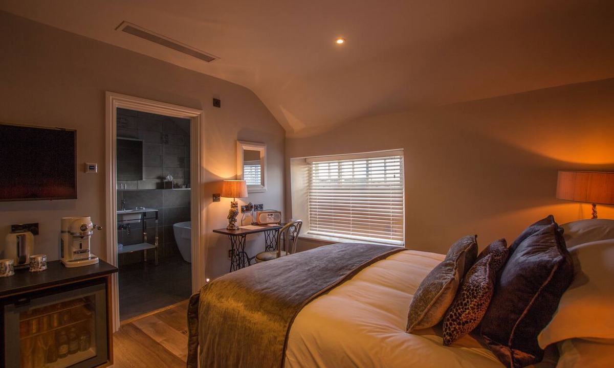 Barlow Hotel | The Peacock at Barlow