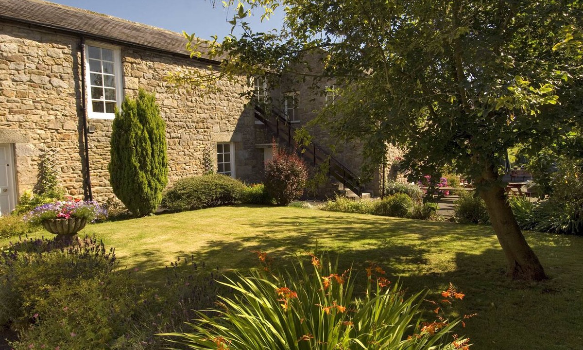 Stannersburn Bed & Breakfast | The Pheasant Inn