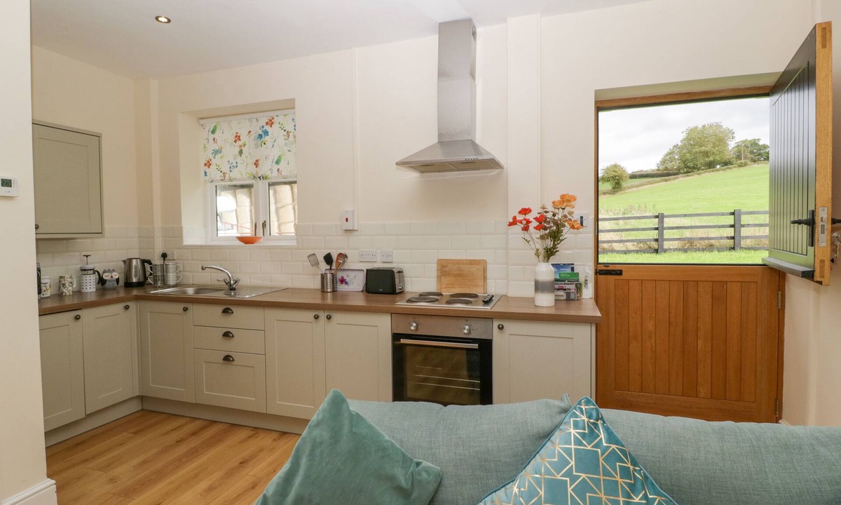 Usk Cottage | The Pheasant One