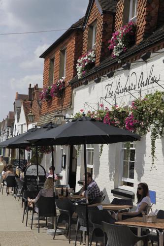 Cranleigh Hotel | The Richard Onslow