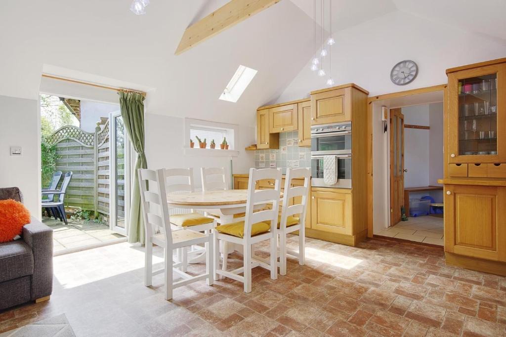 Pulham House | The Stables Hill Top Farm