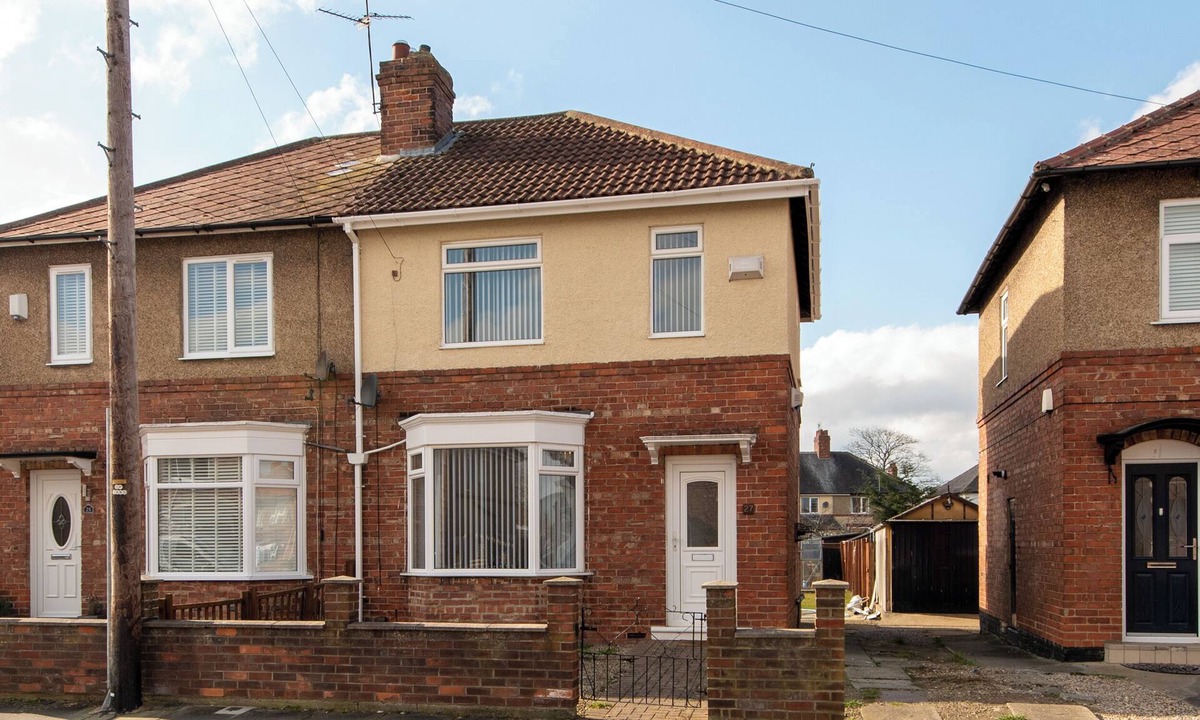Darlington House | The Stray Space