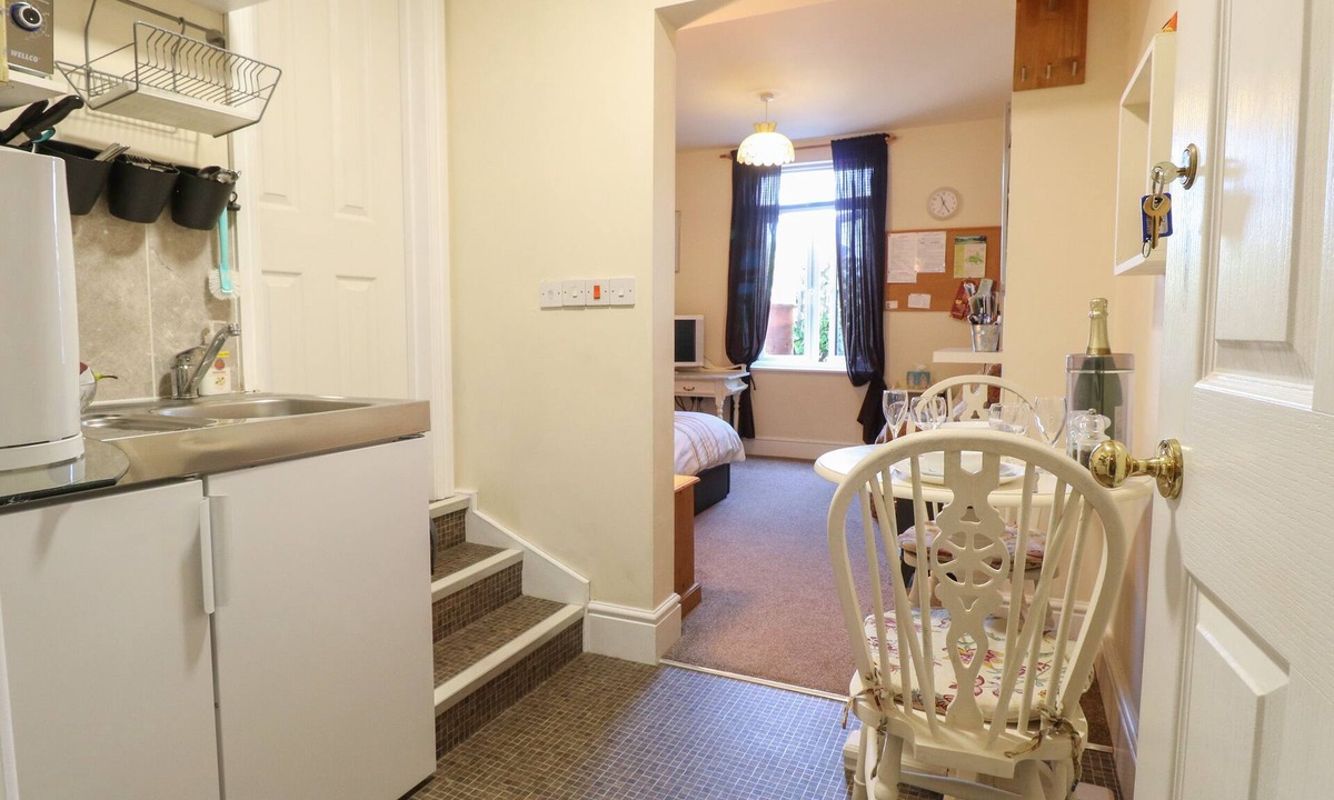 Sheringham Cottage | The Studio