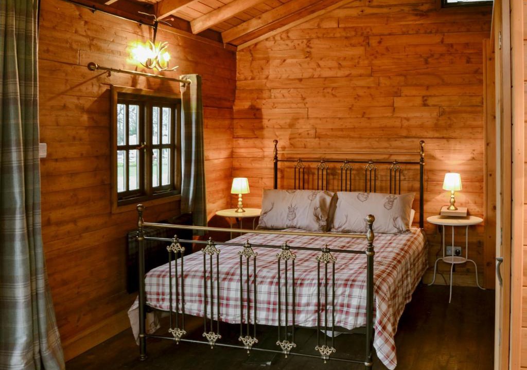 Beccles House | The Sunset Cabin