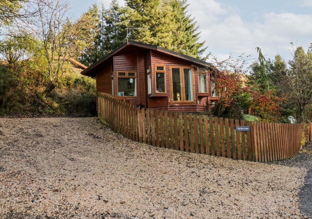 Dollar House | The Wee Lodge