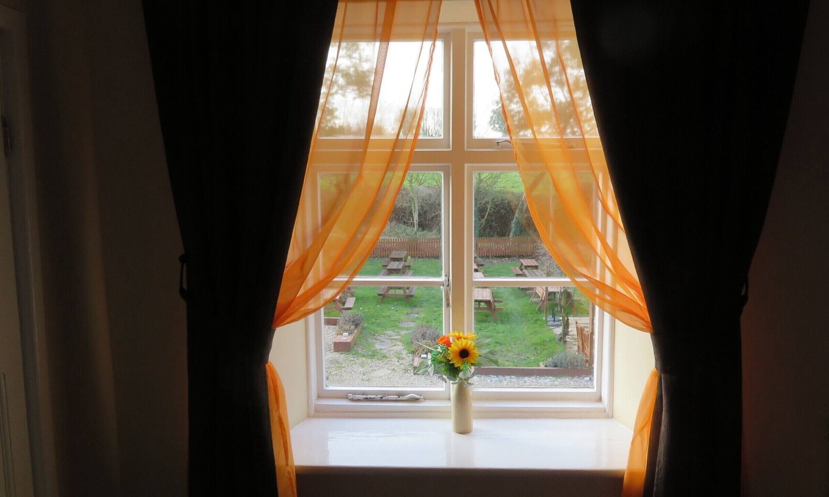 West Beckham House | The Wheatsheaf