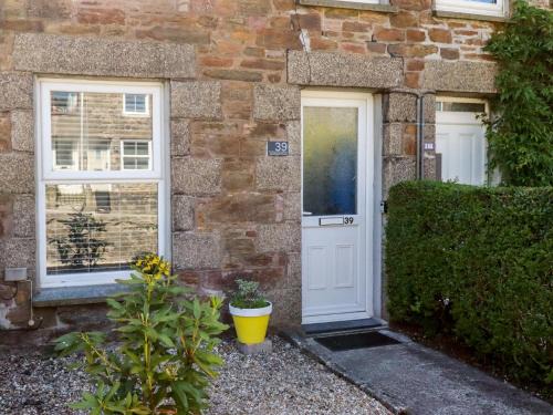 Redruth House | Tin Lantern Cottage