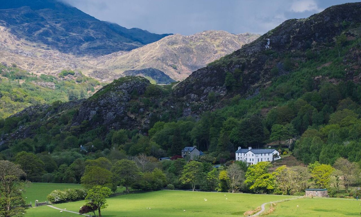 Beddgelert House | Ty Afon, River House