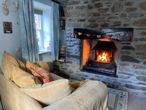 Dolwyddelan House | Ty Capel Isa