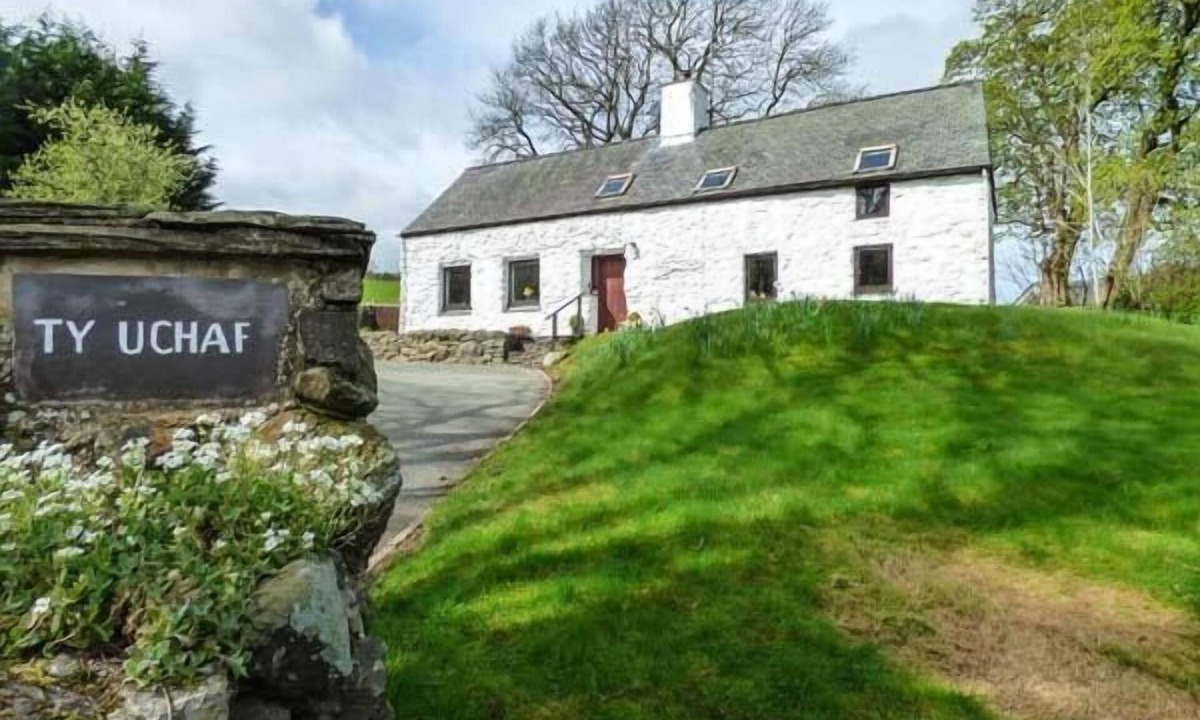 Cwmtirmynach Cottage | Ty Uchaf
