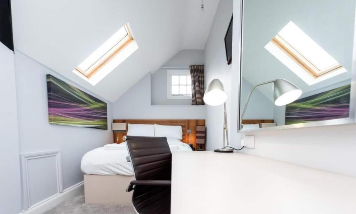 Langley Marish Hotel | Uno Hotel Heathrow Windsor