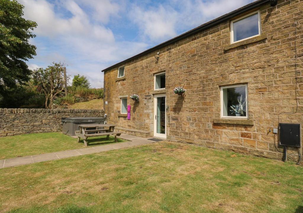 Saddleworth House | Upper House Barn Saddleworth