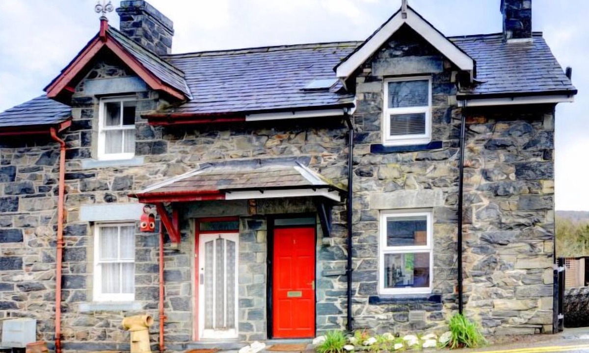 Snowdonia National Park House | Vacation home Gateway Cottage in Llanrwst - 3 persons, 2 bedrooms