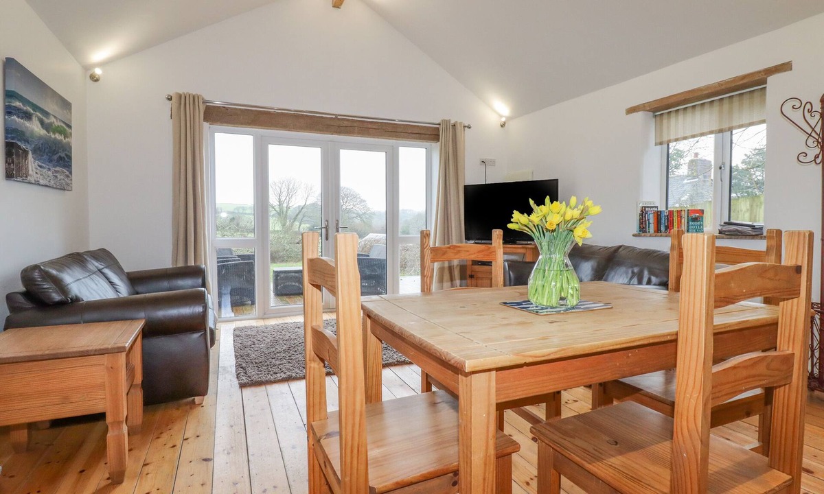 St Austell Cottage | Vine Cottage