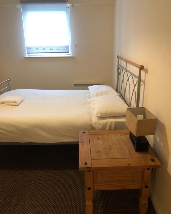Tradeston Bed & Breakfast | Wallace Hide Out