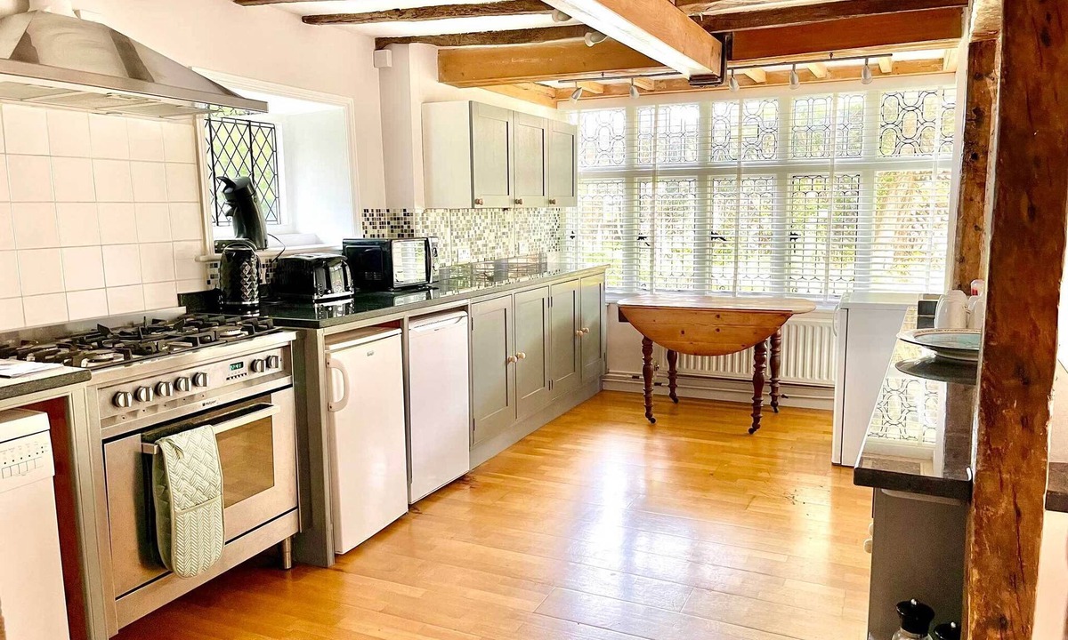 Rustington House | Walnut Tree House