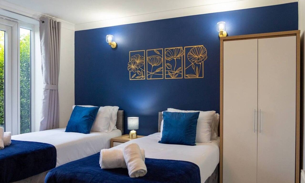 St Albans Apartment | Warm Studio l Free Parking l WiFi l Sleeps 3