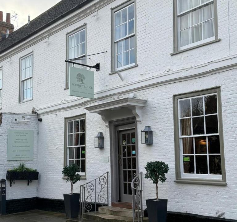 Shepperton Hotel | Warren Lodge
