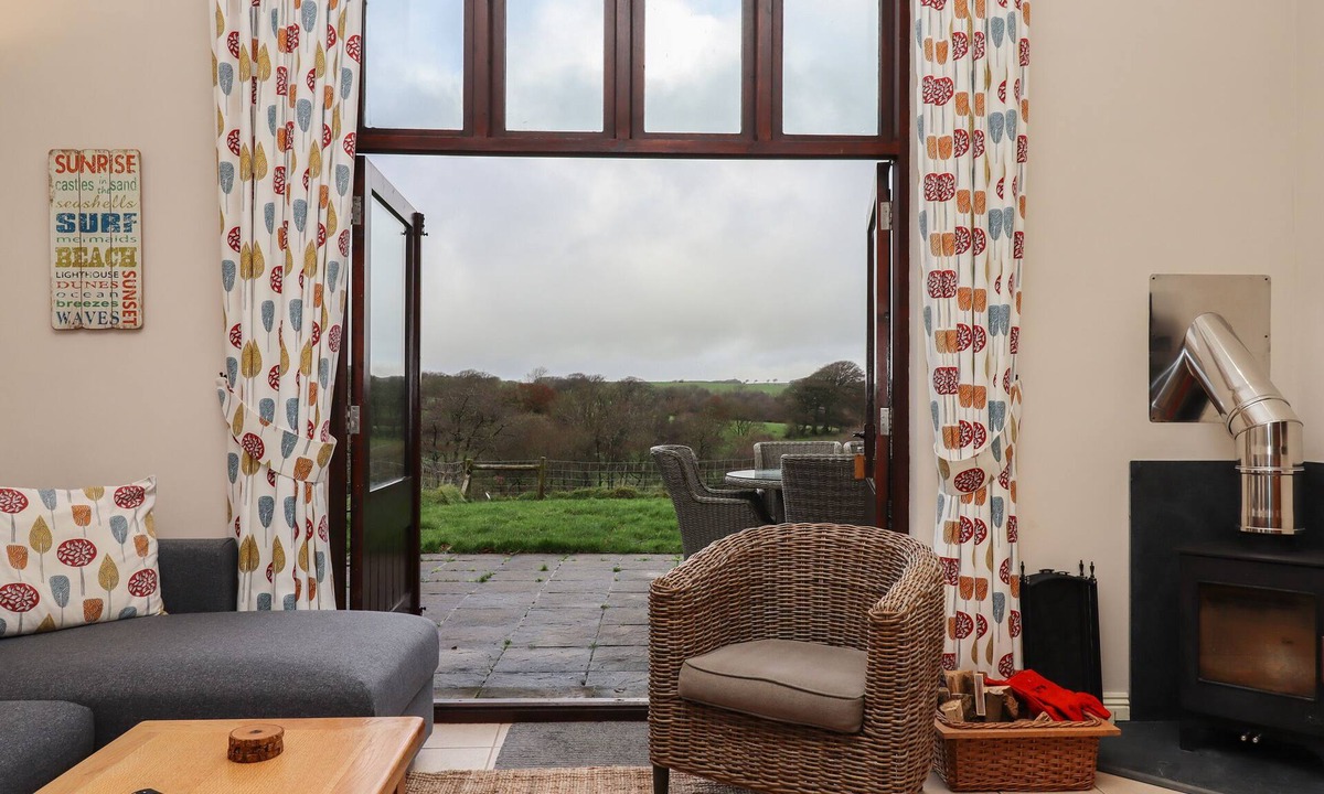 Holsworthy Cottage | Waterland Old Barn