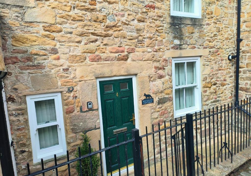 Barnard Castle House | Waterloo Cottage