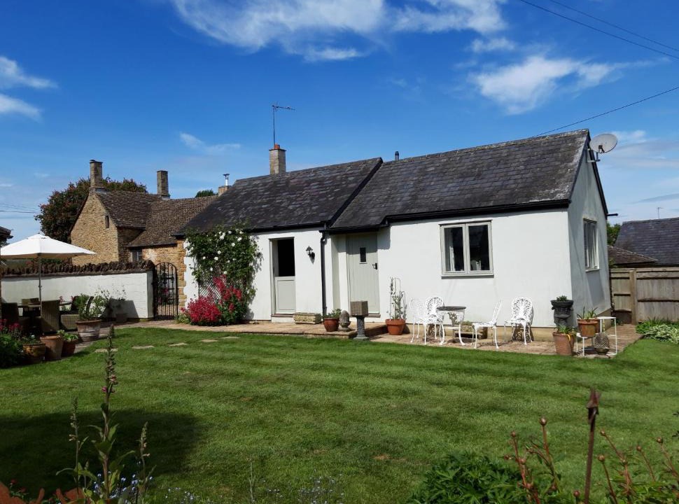 Whichford House | Wayside House B&B