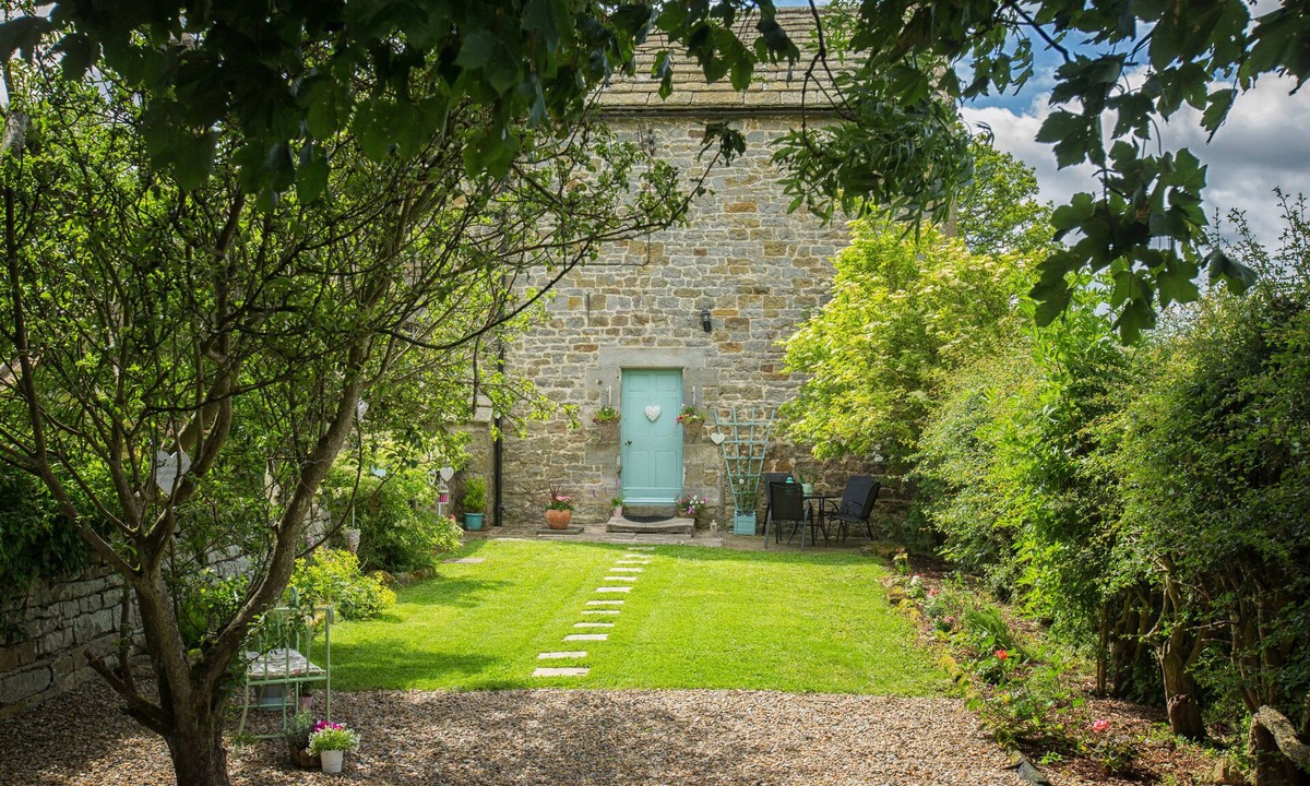 Hexham Cottage | West Wing Cottage