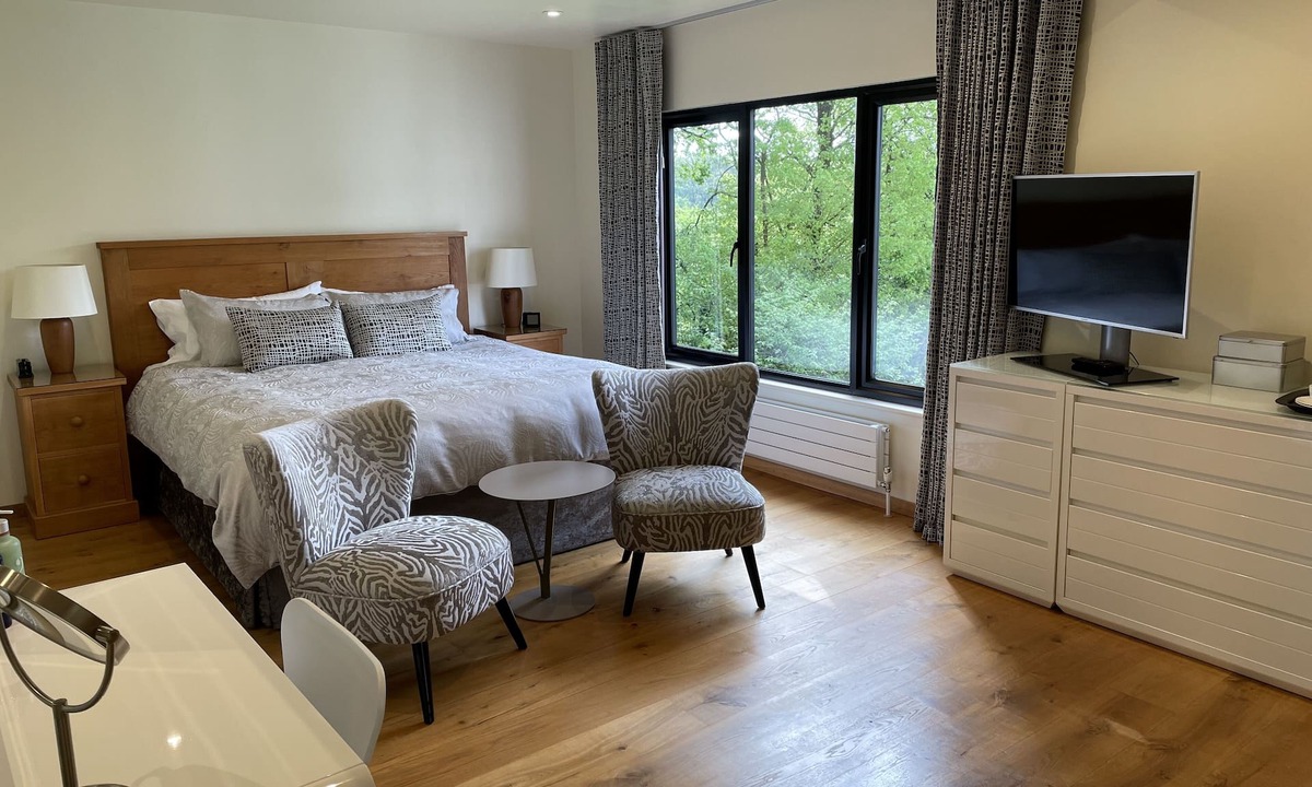 Piltdown Bed & Breakfast | White Lodge B&B