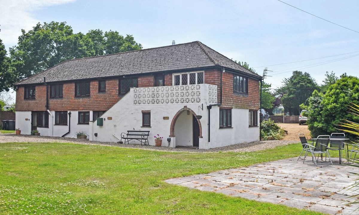 Repps with Bastwick Cottage | Willow Tree - UK52234