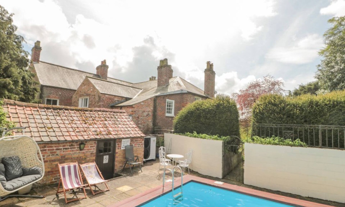 North Dalton Cottage | Wolds way, in Great Driffield.