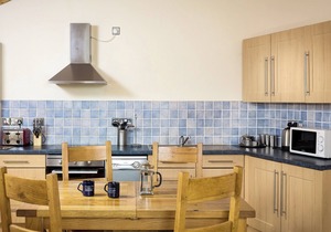 2 bedroom accommodation in Wroxham, near Norwich