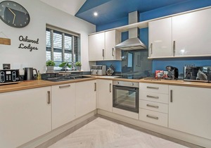 2 bedroom accommodation in South Duffield, Nr York