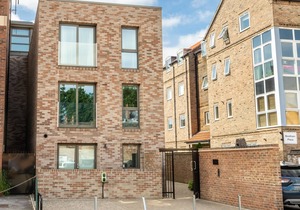 Bootham Row 1 - a couples retreat that sleeps 2 guests in 1 bedroom