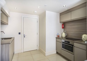 Cocoa Suites 35 - York city centre studio (with parking) - sleeps 3