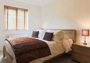 Deluxe Three-Bedroom Cottage with Private Terrace