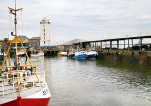 Quay Apartment