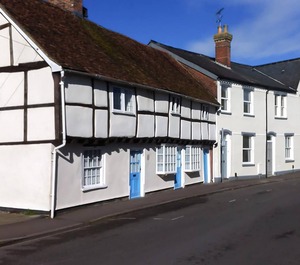 Tudor Cottage 