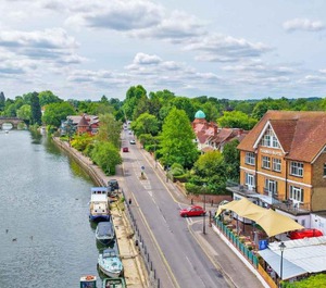 The Thames Hotel 