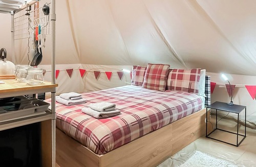 Aldeby Cottage | 0 bedroom accommodation in Aldeby
