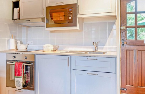 Abergavenny Cottage | 1 Bed in Abergavenny (oc-bn113)