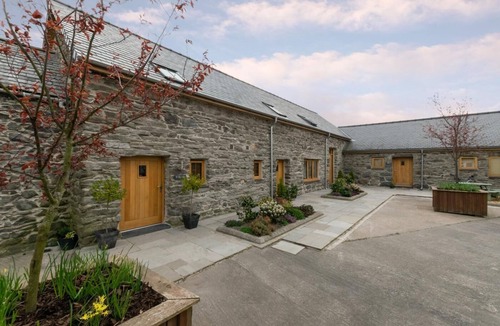 Llanycil Cottage | 1 Bed in Bala (oc-bow114)