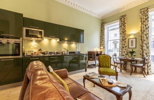 Upper Town Apartment | 1 Bed in Bath (oc-bhr5)
