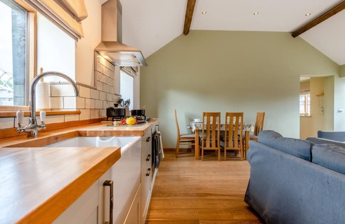New Forest District Cottage | 1 Bed in Blashford (oc-d32251)