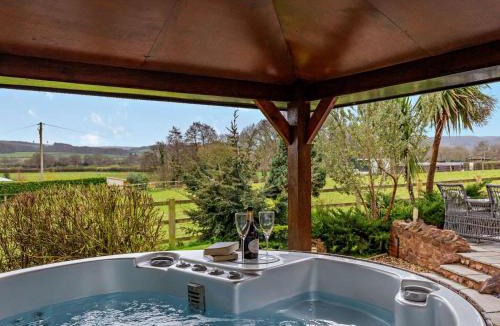 Fiddington Cabin | 1 Bed in Bridgwater oc-36190