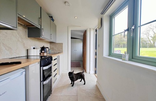 New Forest District Cottage | 1 Bed in Brockenhurst (oc-f40681)