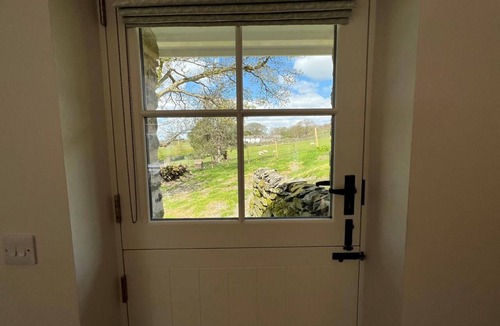 Fourstones Near Bentham Cottage | 1 Bed in Carnforth (oc-90554)