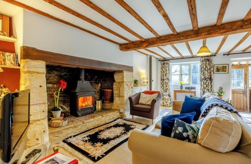 Rendcomb House | 1 Bed in Chedworth oc-o30916