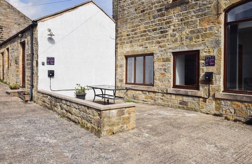 Ripley Cottage | 1 Bed in Harrogate (oc-hh071)