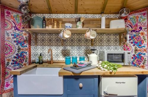 Liddington RV Rental | 1 Bed in Liddington (oc-p38231)