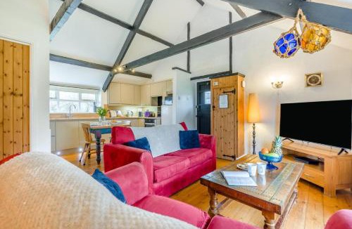 Wainhouse Corner House | 1 Bed in St. Gennys oc-v34634