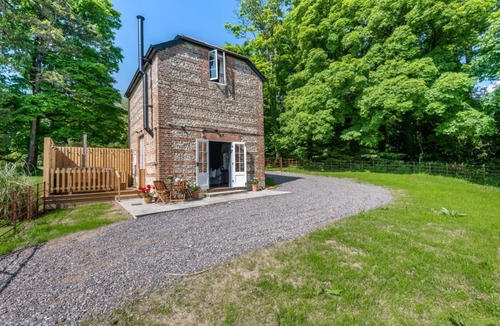 Tollard Royal Cottage | 1 Bed in Tollard Royal (oc-t29453)